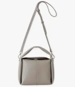 ま*】様 【本体美品】 FRAY ID メタルモチーフフワンハンドルバッグ グレ