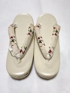 Item thumbnail for item 1c0ee5ef-36a1-45a1-8cd2-6497652cca1a