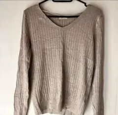 【新品】GU / 長袖ニットトップス　ベージュ Vネック　S