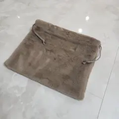 新品未使用　ファー巾着