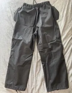 UJOH ウジョー アシンメトリー レイヤードパンツ 重ね着スラックス UJOH ウジョー アシンメトリー レイヤードパンツ 重ね着スラックス