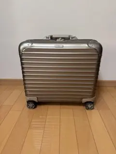 2025年最新】rimowa リモワ ジュラルミンの人気アイテム - メルカリ