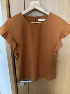 andemiu ブラウスのサムネイル