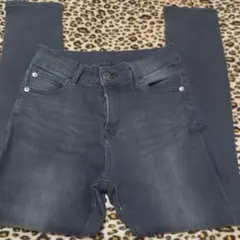 履きやすいパンツ　黒、グレー系　柔らかい　レディースのサムネイル