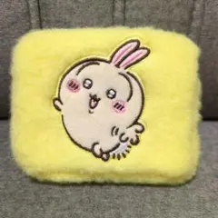 ちいかわ うさぎ ふわふわポーチ ポーチ チャック付き