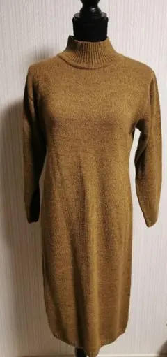 ニットワンピース