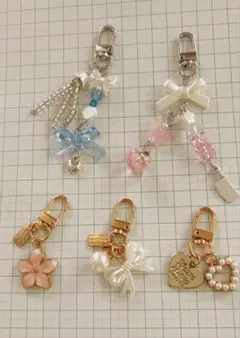 可愛い フラワー キーホルダー5点セット 韓国 桜リボンハート ピンク水色