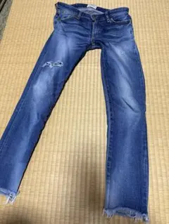 Ungrid フレイドヘムストスリ