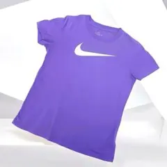 【NIKE】ビッグスウッシュ ドライフィット Tシャツ（パープル/Sサイズ