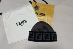 【新品　未使用】定価49,500円　FENDI フェンディ　ニット帽 ビニー