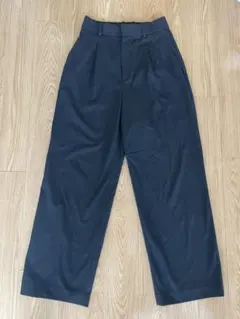UNIQLO タックワイドパンツ S 黒
