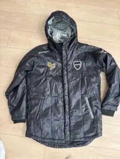 アスレタ中綿ハーフコート160ベンチコート