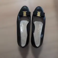 Salvatore Ferragamo パンプス ブラック 7D