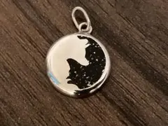 スーマンダックワ　ドッグペンダント