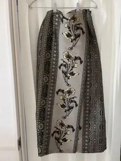 花柄タイトスカート アメリのサムネイル