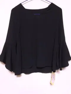 新品 未使用 フレアスリーブVネック プルオーバーのサムネイル