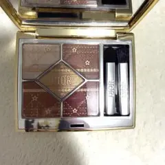 【限定品】Dior サンク クルール クチュール 636【箱無し】のサムネイル