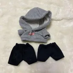 Item thumbnail for item 2b0be6be-fe4d-437c-beb8-8a03930001c2