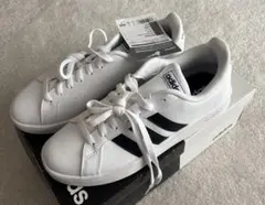 adidas スニーカー ホワイト/ブラック 25.5cm