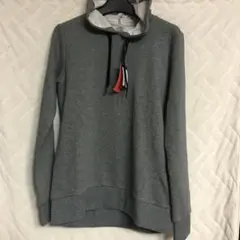 値下げ　新品　アシックス　パーカー