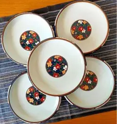 珠祥窯 有田焼 盛り皿 中鉢 ５皿 正月 かわいい小花柄