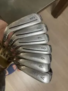 テーラーメイドアイアンセットsimmax5-9,P,A KBSSカバー付