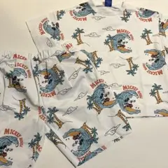 ミッキーマウス Tシャツとショートパンツセット 130cm
