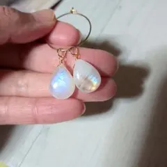 MIZ様リクエスト品　【14kgf】レインボームーンストーンのチャーム