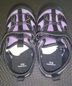 紫色のキッズシューズ 17.0