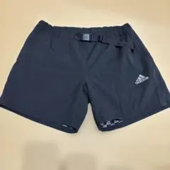 adidas ショートパンツ　レディースＭ