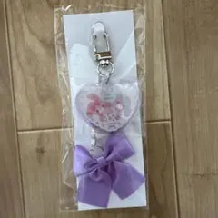 サンリオ ハート型アクリルキーホルダー