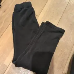 黒のスウェットパンツ ウエストゴム ポケット付き