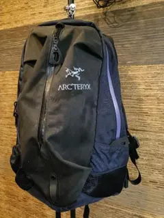 ARC'TERYX Arro 22 ⭐【美品】廃盤カラー　希少レア⭐ 新品未使用】ARC'TERYX アークテリクス アロー22 廃盤カラー - メルカリ