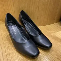 Romeo Valentino ブラックパンプス スクエアトゥ