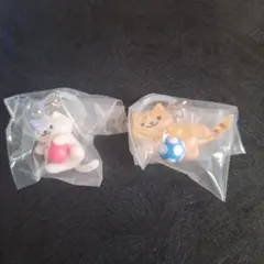 ねこあつめ2　めじるしアクセサリー　しろねこさん、ちゃとらさんセット