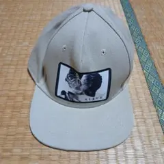 ALIVE ベージュ キャップ