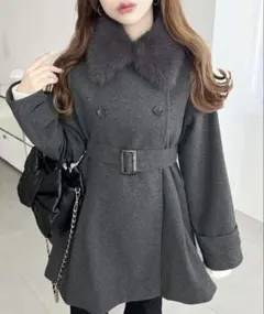 moment+ ファー付きミドル丈バルーントレンチコート　グレー