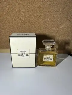 シャネル 香水 n°19 14ml