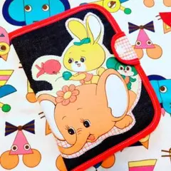 デニム生地レトロアニマルマルチケース　ハンドメイドポーチ　お薬手帳ケース