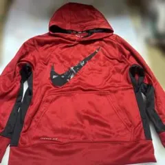 NIKE トレーナー　フード付　ジュニアＭ　赤