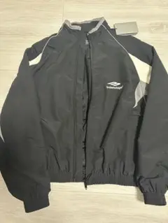 2025年最新】BALENCIAGA メンズ ナイロンジャケットの人気