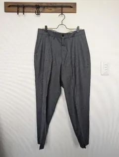 BEAMS メンズ スラックス グレー ストライプ柄