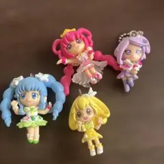 プリキュア キャラクター 4体セット キーホルダー付きレアな品です。