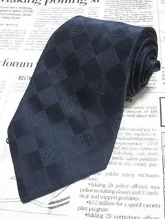 ジバンシィ 美品 未使用品 微光沢 ネクタイ ブランドロゴ パターン柄