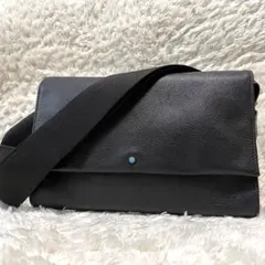 イアパピヨネ✨ワイドテープショルダーバッグ シボ革 ホワイトストーン 