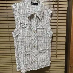 zaraツイードベスト