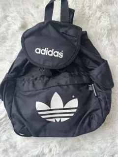 adidas ブラック リュック kids