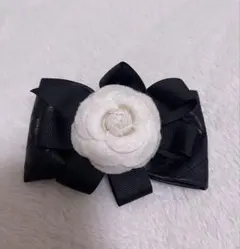 カメリア　バレッタ