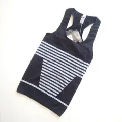 アディダス　ステラマッカートニー　タンクトップ　タグ付き未使用品