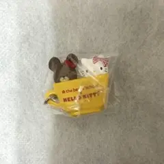 くまのがっこう×サンリオ めじるしアクセサリー ジャッキー×ハローキティ ①